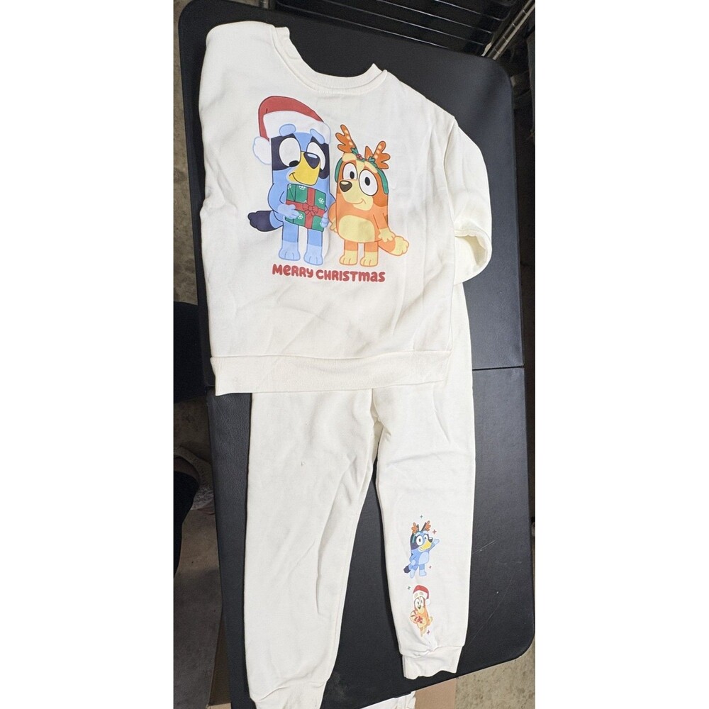 Size 5T Bluey Off-white Merry Christmas Sweatshirt & Sweat Pants - New W/ Tags